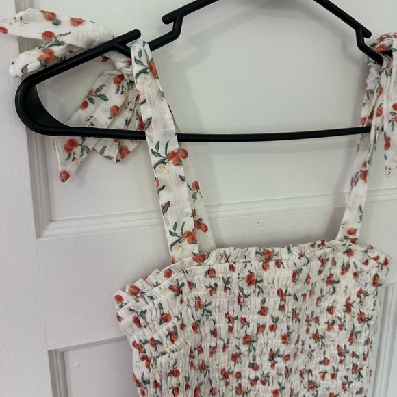 Abercrombie White and Orange Skirt Set with Ruffled Hem - Picture 4 of 10